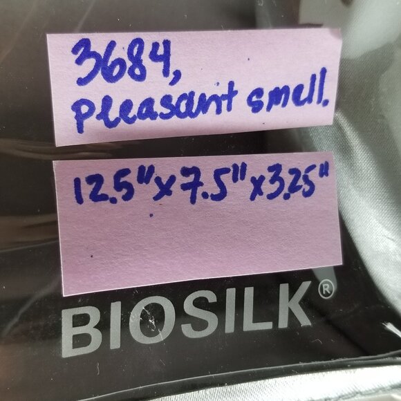 ✅NWT Tall Silver Fabric Biosilk Cosmetic Bag with Clear Window. Velcro closure - Picture 3 of 7